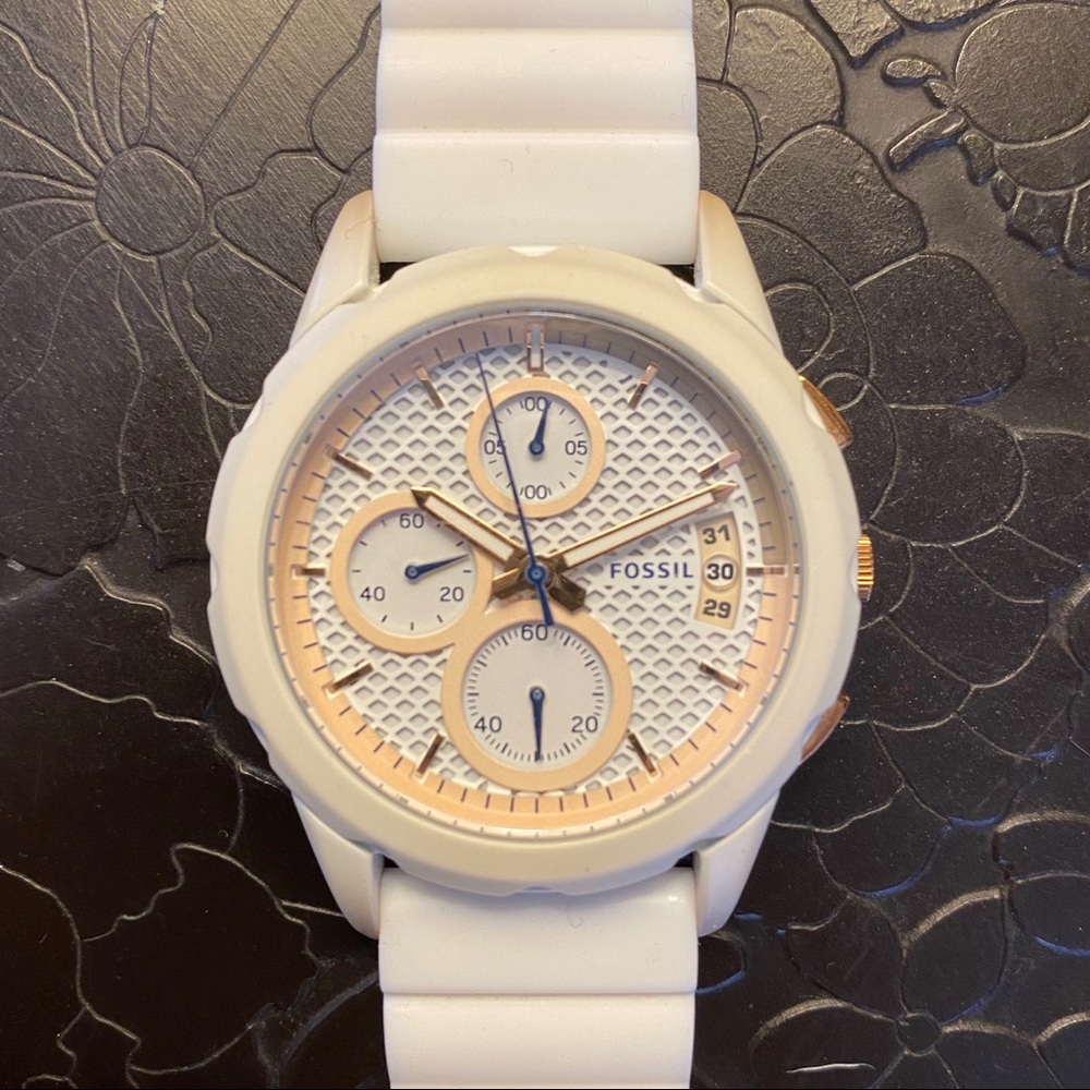 Fossil watch